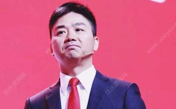 劉強(qiáng)東大會演講險些暈倒，因行程緊沒時間吃飯體力透支(1)