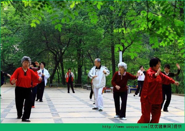 高血壓患者可以喝紅糖嗎？吃什么可以降低血壓？(4)