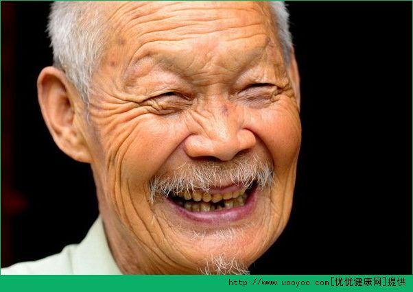 老年口腔疾病有哪些？老年常見(jiàn)口腔疾病及預(yù)防(2)