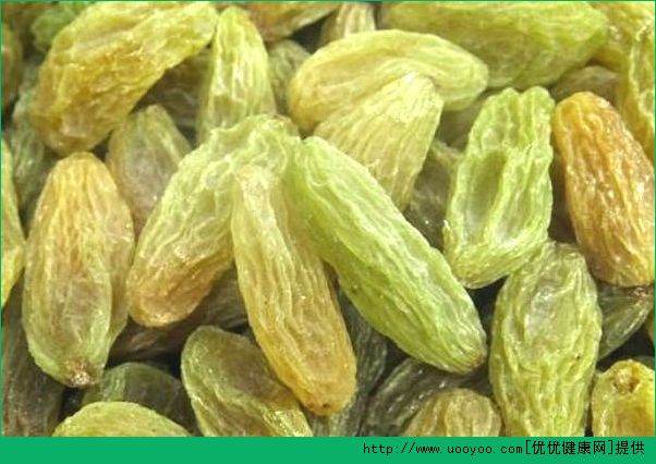 便秘吃葡萄干有功效嗎？吃葡萄干可以治療便秘嗎？(4)