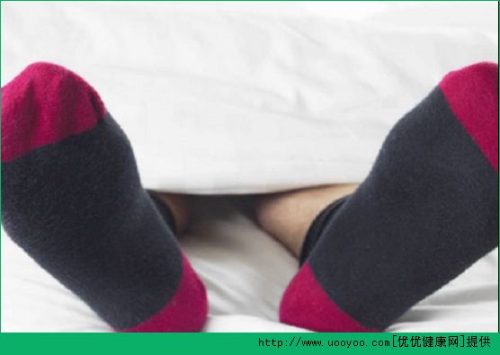 睡覺穿襪子好嗎？晚上睡覺穿襪子好不好？(3)