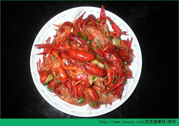 吃夜宵會(huì)得胃癌嗎？經(jīng)常吃夜宵會(huì)不會(huì)導(dǎo)致胃癌？(3)