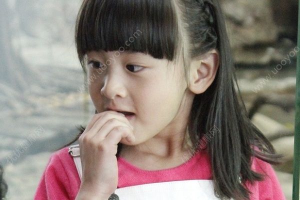 青少年咬指甲的原因？青少年咬指甲的危害？(2)