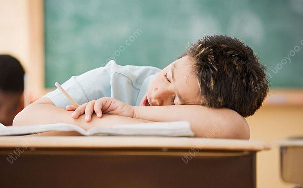 青少年睡覺流口水是怎么回事？睡覺流口水怎么辦？(2)