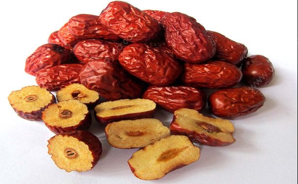 哪些食物能補(bǔ)血？補(bǔ)血補(bǔ)氣吃什么最好？(2)