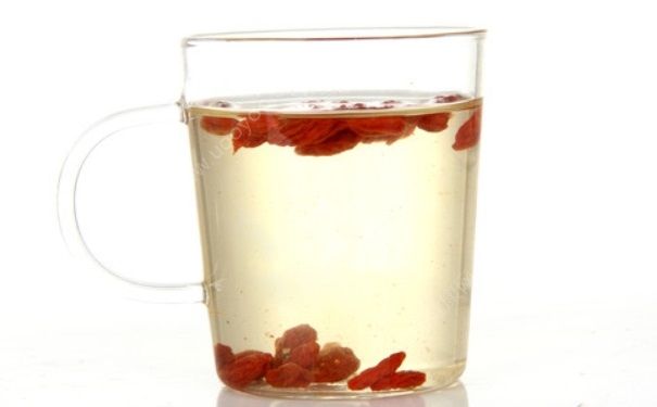 枸杞泡茶喝有什么好處？枸杞泡茶有什么功效？(5)