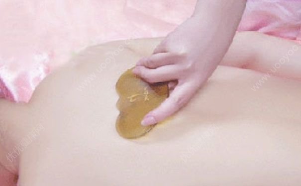 刮痧后可以洗熱水澡嗎？刮痧后多久可以洗熱水澡？(2)