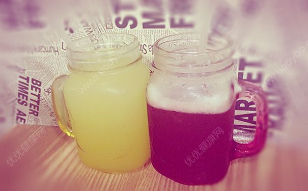 綠茶和檸檬能一起泡嗎？檸檬綠茶的做法(1)