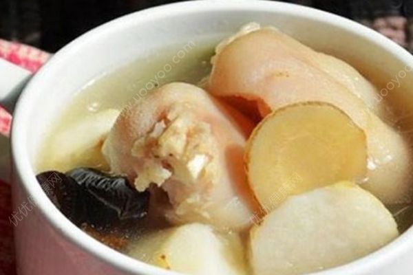 老人尿失禁怎么辦？吃這4款食補(bǔ)方緩解尿失禁！(1)