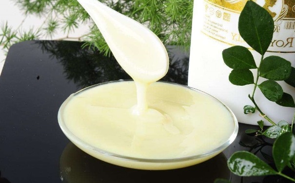 蜂皇漿有什么作用與功效？蜂皇漿的營養(yǎng)功效(1)