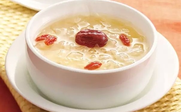 紅棗木耳粥有什么營(yíng)養(yǎng)？紅棗木耳粥的營(yíng)養(yǎng)價(jià)值有哪些？(1)