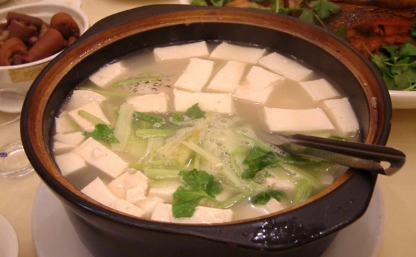 高齡孕婦怎么補(bǔ)鈣最好？高齡孕婦飲食補(bǔ)鈣方法有哪些？(1)
