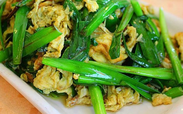 春季吃韭菜有哪些好處？春季吃韭菜的好處是什么？(1)