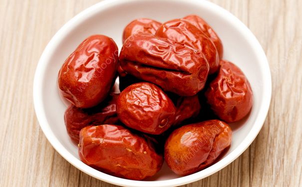 紅棗怎么吃最營養(yǎng)？紅棗養(yǎng)生小知識有哪些？(1)