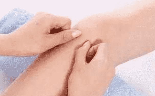 腿部初老癥有什么癥狀？腿部初老癥有什么表現(xiàn)？(1)