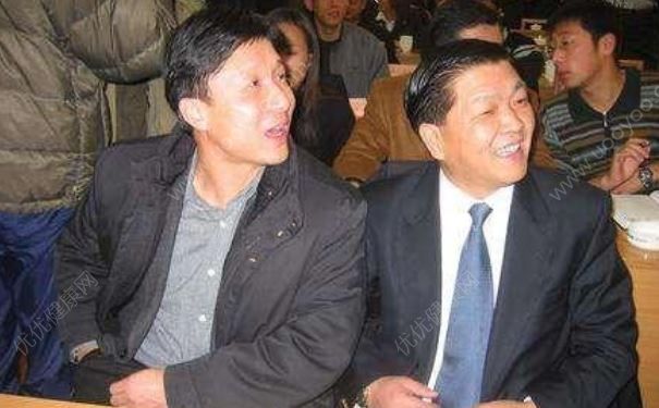甲A俱樂(lè)部王國(guó)林踢球猝死，為什么現(xiàn)在猝死的人越來(lái)越多？(4)