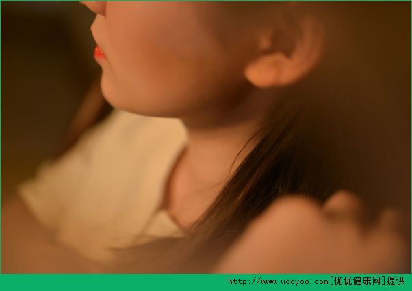 晚上梳頭發(fā)好嗎？晚上梳頭有什么好處？(4)