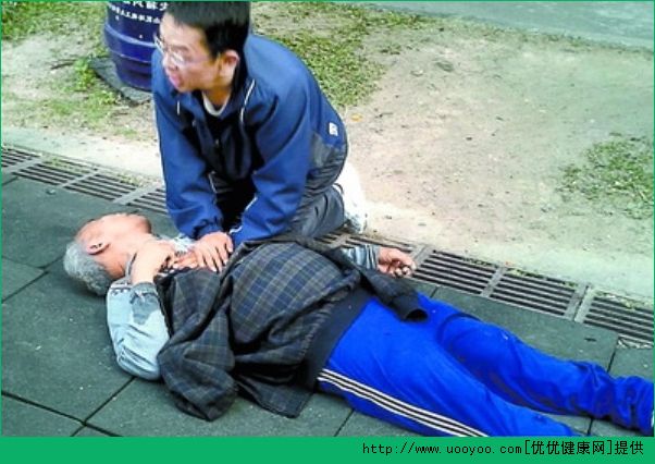 高血壓洗熱水澡可以嗎？高血壓洗熱水澡容易發(fā)病(2)