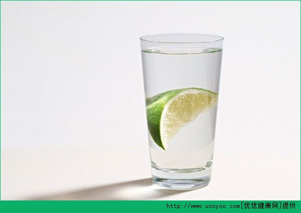 檸檬水能治感冒嗎？感冒喝檸檬水有效果嗎？(2)