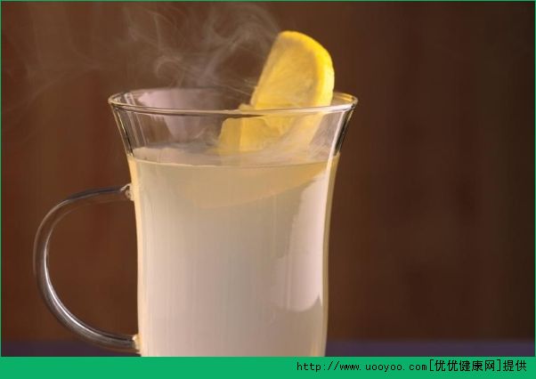 檸檬水能用開(kāi)水泡嗎？喝檸檬水需要注意什么(2)