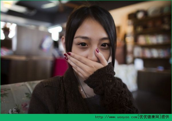 過(guò)敏性黑眼圈是怎么回事？過(guò)敏性黑眼圈怎么治療？(1)