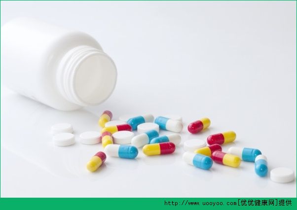 膠囊吞不下去怎么辦？膠囊吞服的經(jīng)驗(yàn)介紹(1)