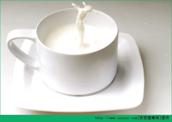 吃藥喝牛奶發(fā)生沖突嗎？吃藥可以喝牛奶嗎？(3)