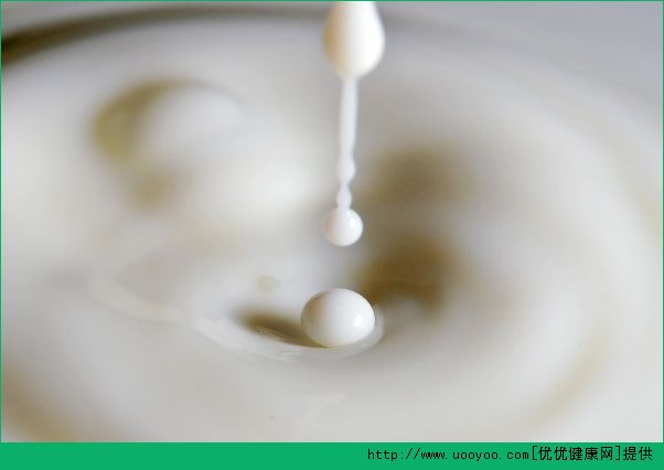 吃藥喝牛奶發(fā)生沖突嗎？吃藥可以喝牛奶嗎？(4)