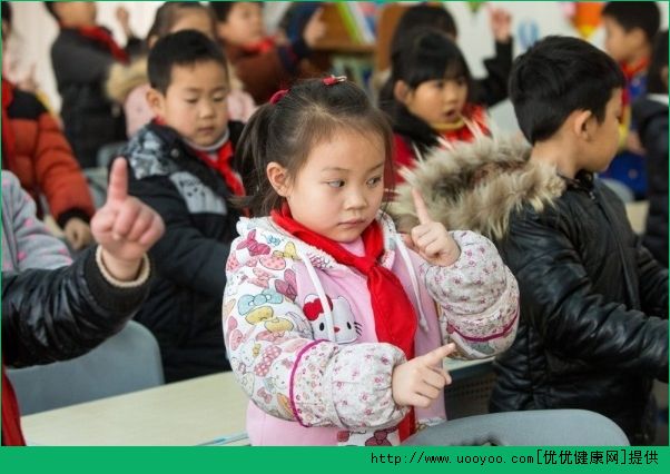 小學(xué)生怎么防止近視？小學(xué)生怎么恢復(fù)視力？(3)