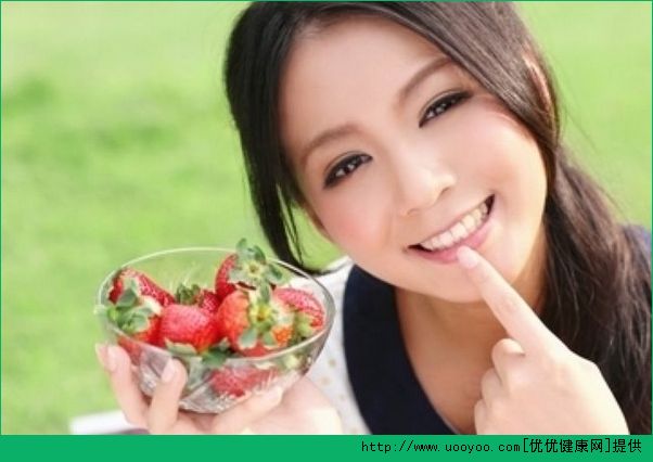 草莓和發(fā)酵粉能清除牙垢嗎？草莓發(fā)酵粉美白牙齒科學嗎？(1)