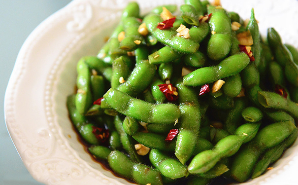 涼拌毛豆怎么做才好吃？涼拌毛豆怎么吃有營(yíng)養(yǎng)？(1)