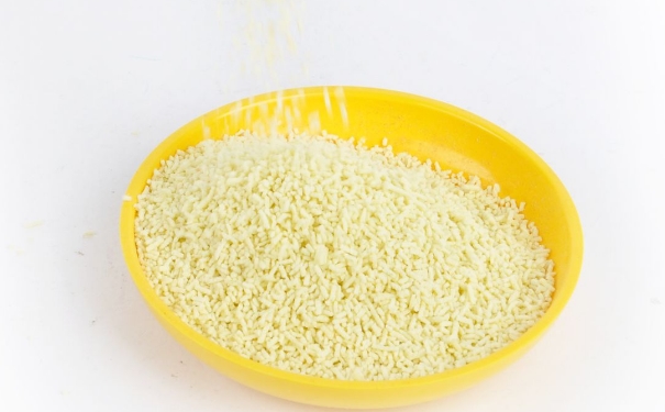 炒菜時(shí)放雞精還是味精？炒菜時(shí)放雞精好還是味精好？(1)
