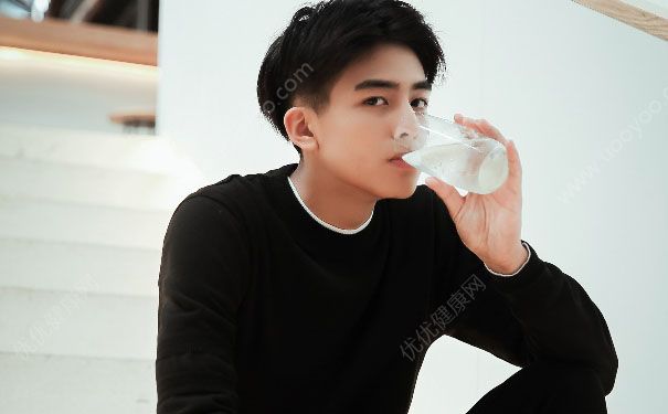 女生喜歡單純的男生嗎？為什么女生喜歡壞壞的男生？(4)