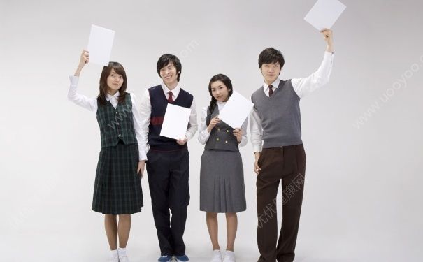 內(nèi)向男生怎么追女生？?jī)?nèi)向男生如何追女生？(5)