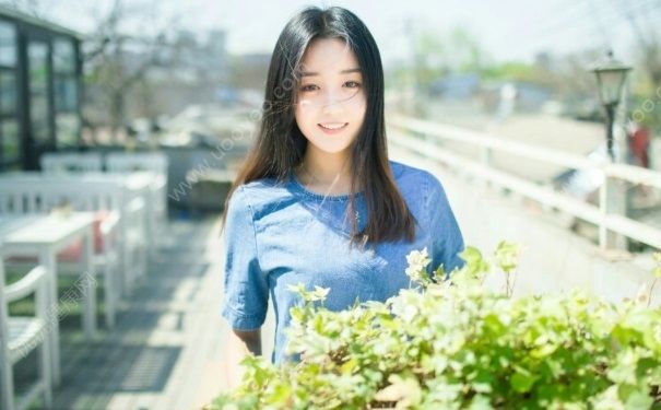 內(nèi)向的女孩喜歡什么樣的男孩？?jī)?nèi)向女孩喜歡男孩的表現(xiàn)(4)