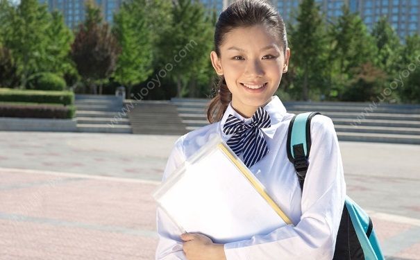 女生宿舍住進3名男生 女生該怎么和男生相處？(1)
