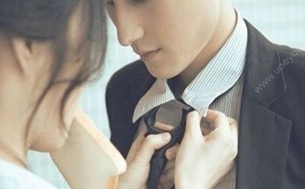 男人真的愛(ài)說(shuō)謊嗎？女性比較快愛(ài)上男性嗎？(1)