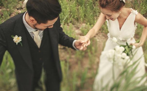夫妻間相差多少歲最幸福？夫妻之間的相處之道是怎樣的？(1)