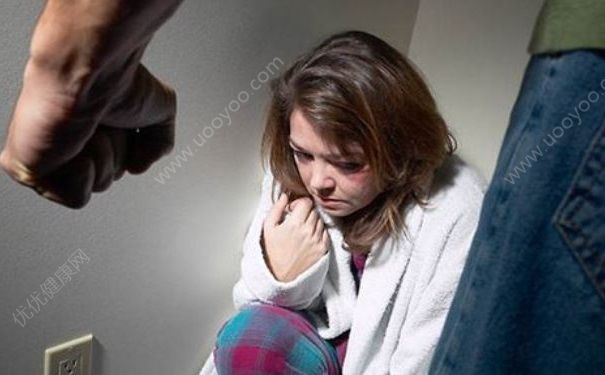 男子離婚怒砍親生子，29刀將自己兒子砍的血肉模糊(4)