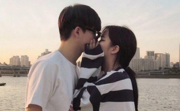 女人變心了會(huì)有哪些表現(xiàn)？男人娶了怎樣的女人會(huì)后悔？(1)