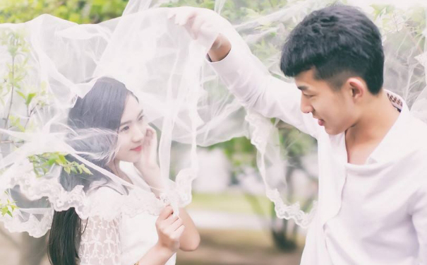 在愛情中要保持怎樣的態(tài)度？家有悍妻怎么應對？(1)