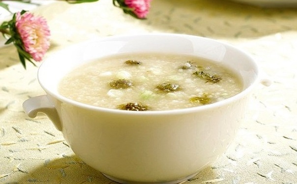夏季清熱消暑喝什么粥好？夏季營(yíng)養(yǎng)粥有哪些呢？(1)