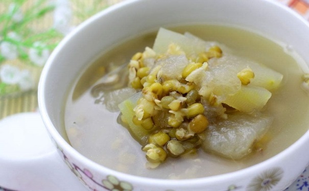 夏季喝湯也可以養(yǎng)生，這些養(yǎng)生湯不容錯過(1)