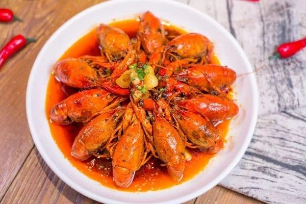 男子連吃40多個(gè)小龍蝦頭擔(dān)心重金屬超標(biāo)，蝦頭真的很臟嗎？(3)
