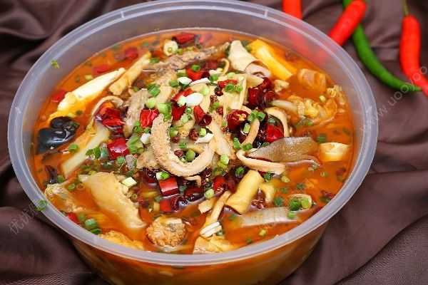 兩女子深夜點(diǎn)外賣：要會(huì)打大蟲子的外賣小哥，外賣吃多的危害(4)