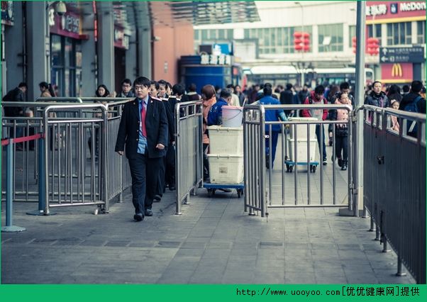 不想回家過(guò)年怎么辦啊，賺不到錢不想回家過(guò)年(2)