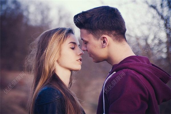 男生喜歡怎樣的女友？什么性格的女生最好？(1)