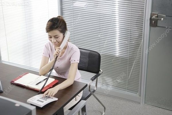 大學(xué)生畢業(yè)即失業(yè) 大學(xué)生找不到工作怎么辦？(3)
