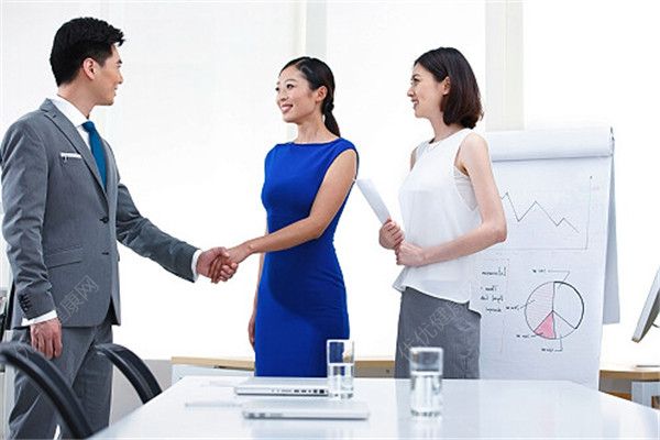 怎樣的女生讓男生喜歡？吸引男生的女生(4)