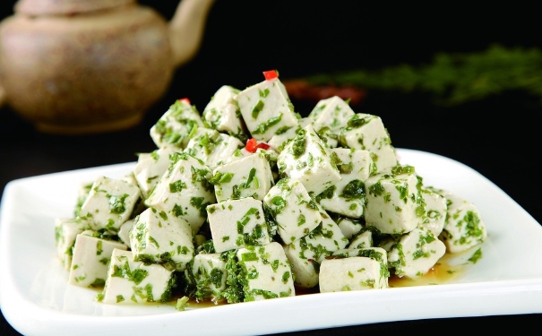豆腐的營養(yǎng)有哪些？豆腐有什么功效和作用？(1)